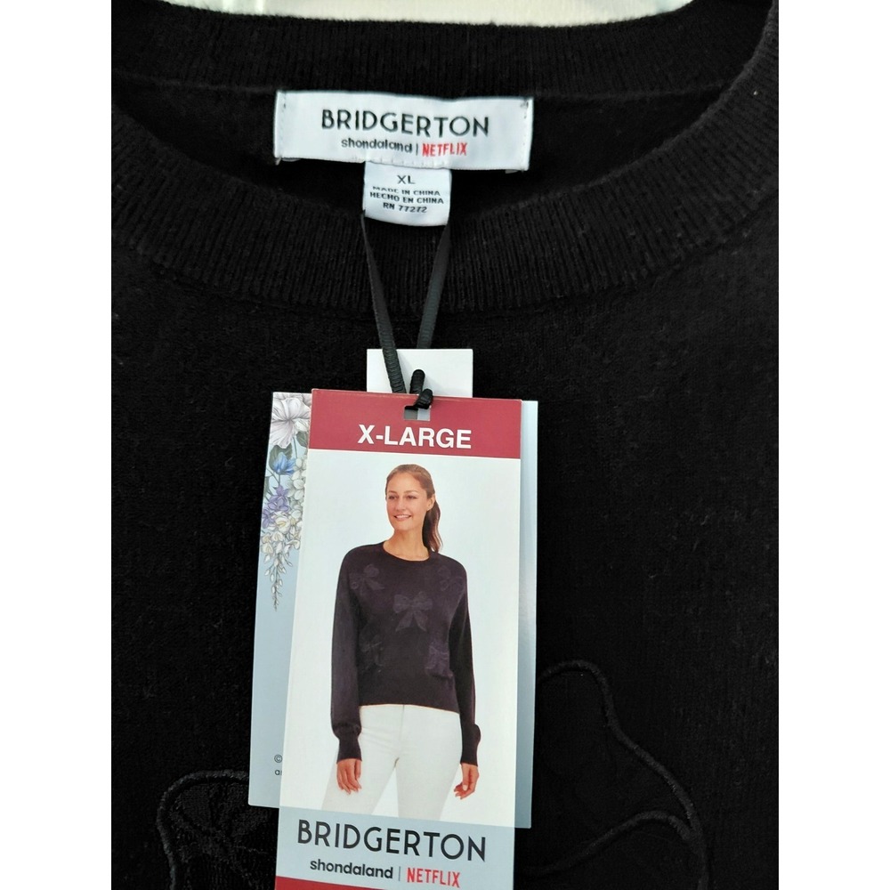 Bridgerton Women's Lace Bow Sweater Black XL